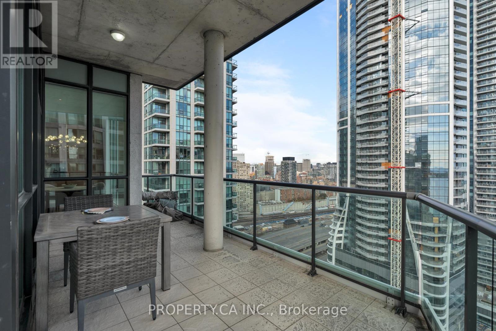 2903 - 12 Yonge Street, Toronto, Ontario  M5E 1Z9 - Photo 37 - C12803446