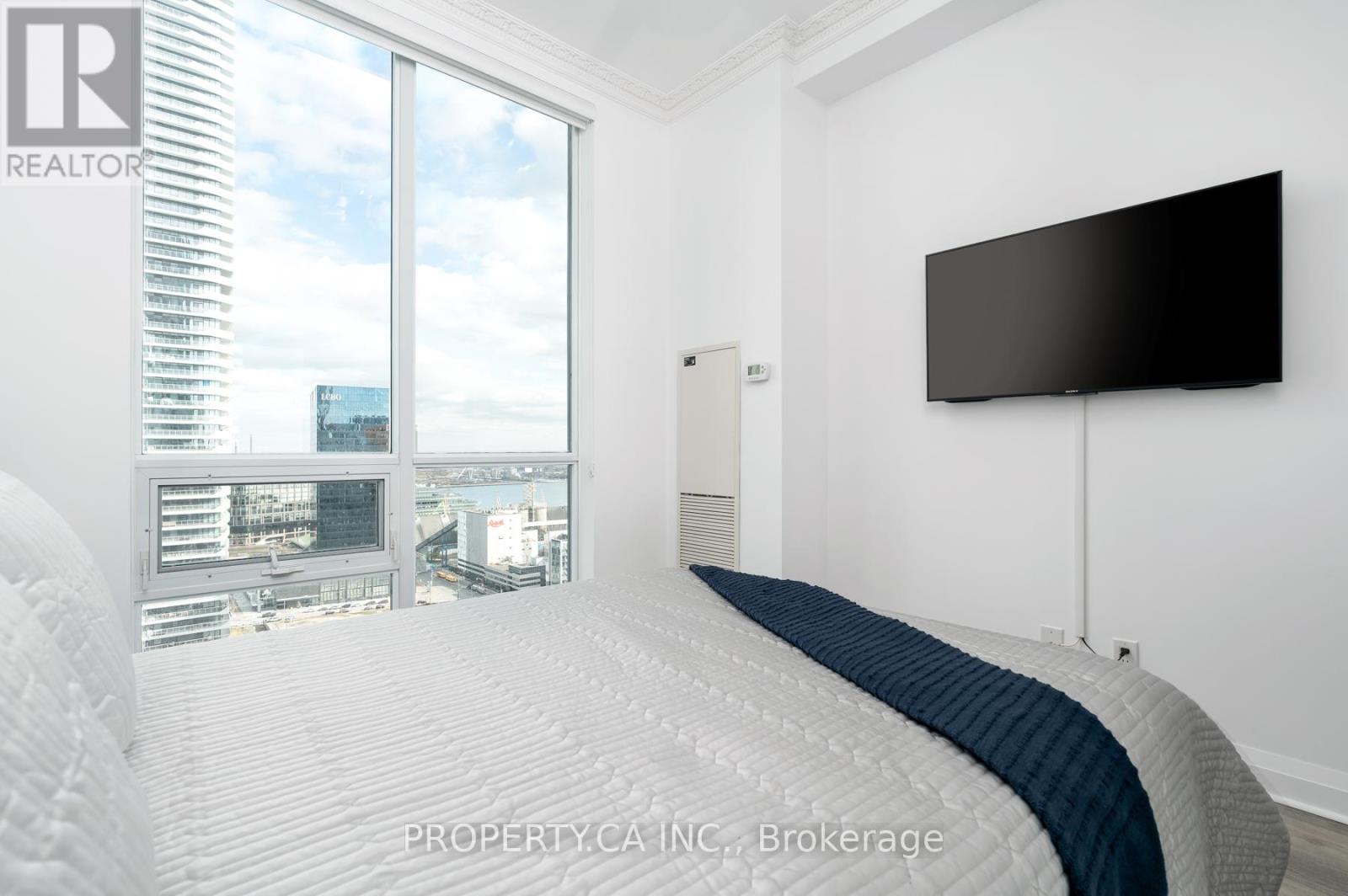 2903 - 12 Yonge Street, Toronto, Ontario  M5E 1Z9 - Photo 8 - C12803446