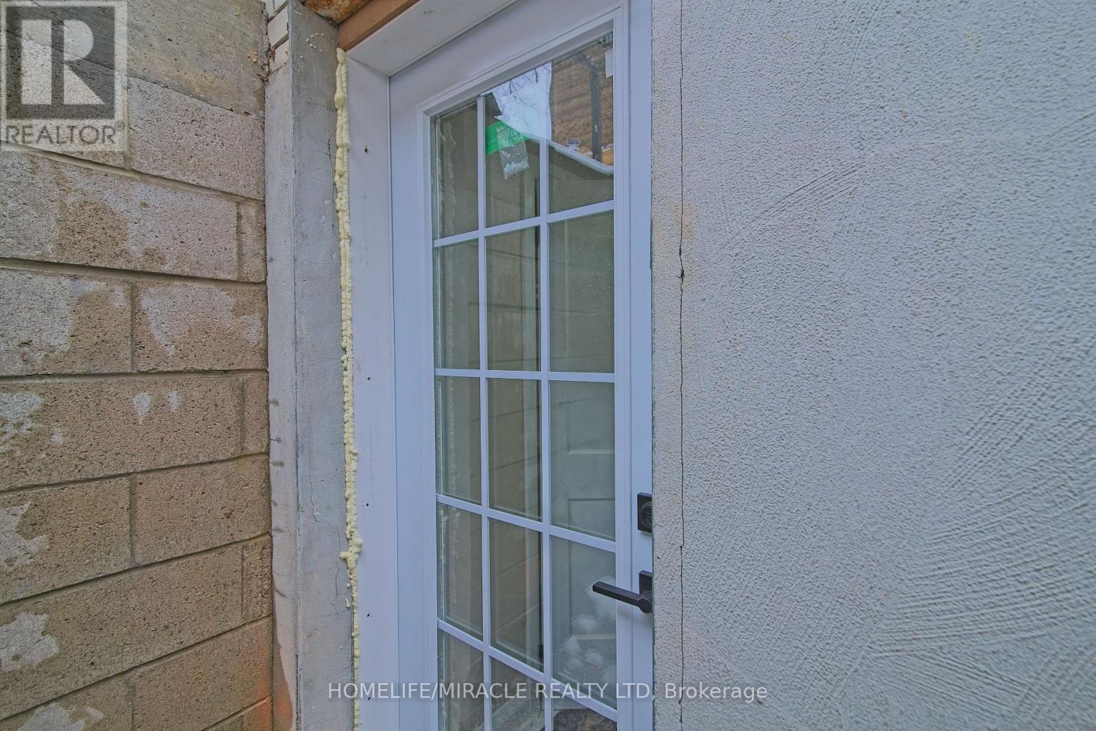 30 Malvern Court, Brampton, Ontario  L6W 1H1 - Photo 26 - W12801788