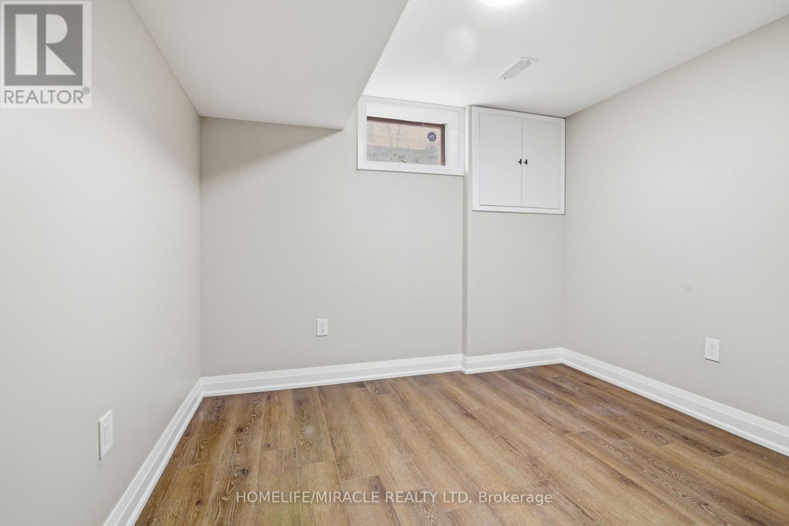 30 Malvern Court, Brampton, Ontario  L6W 1H1 - Photo 15 - W12801788