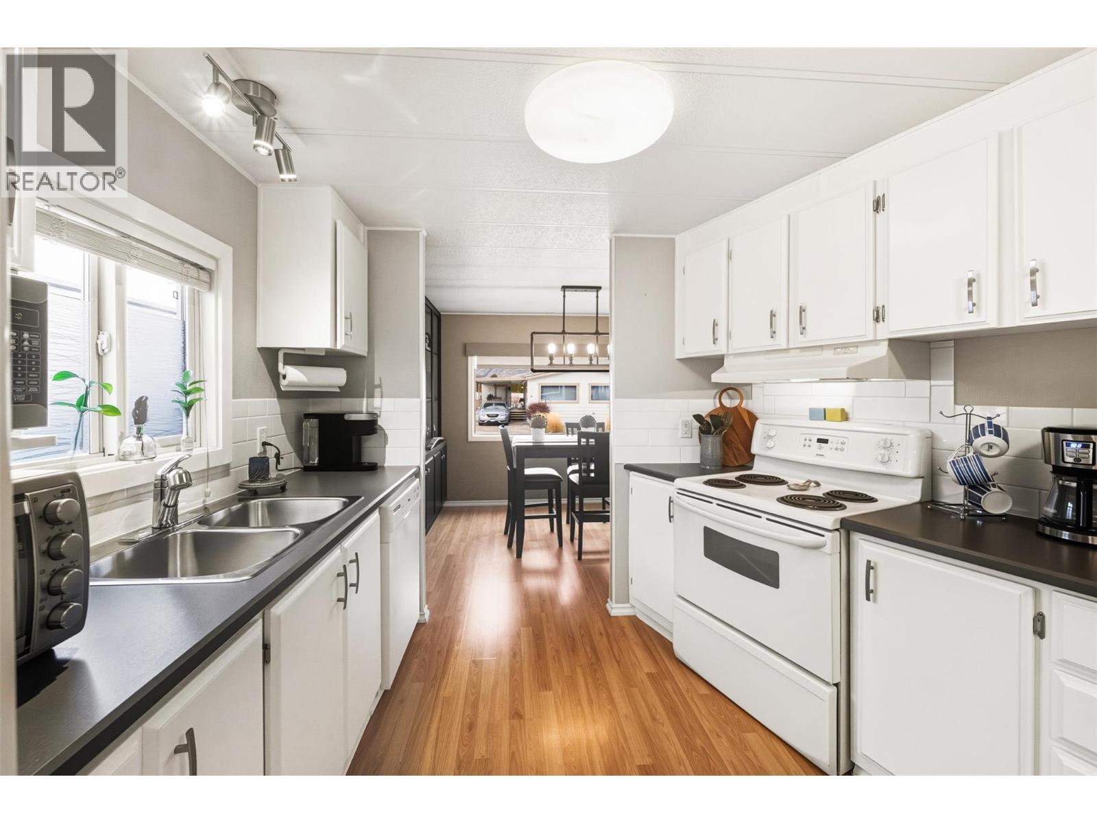 6601 Tucelnuit Drive Unit# 6, Oliver, British Columbia  V0H 1T3 - Photo 19 - 10373392