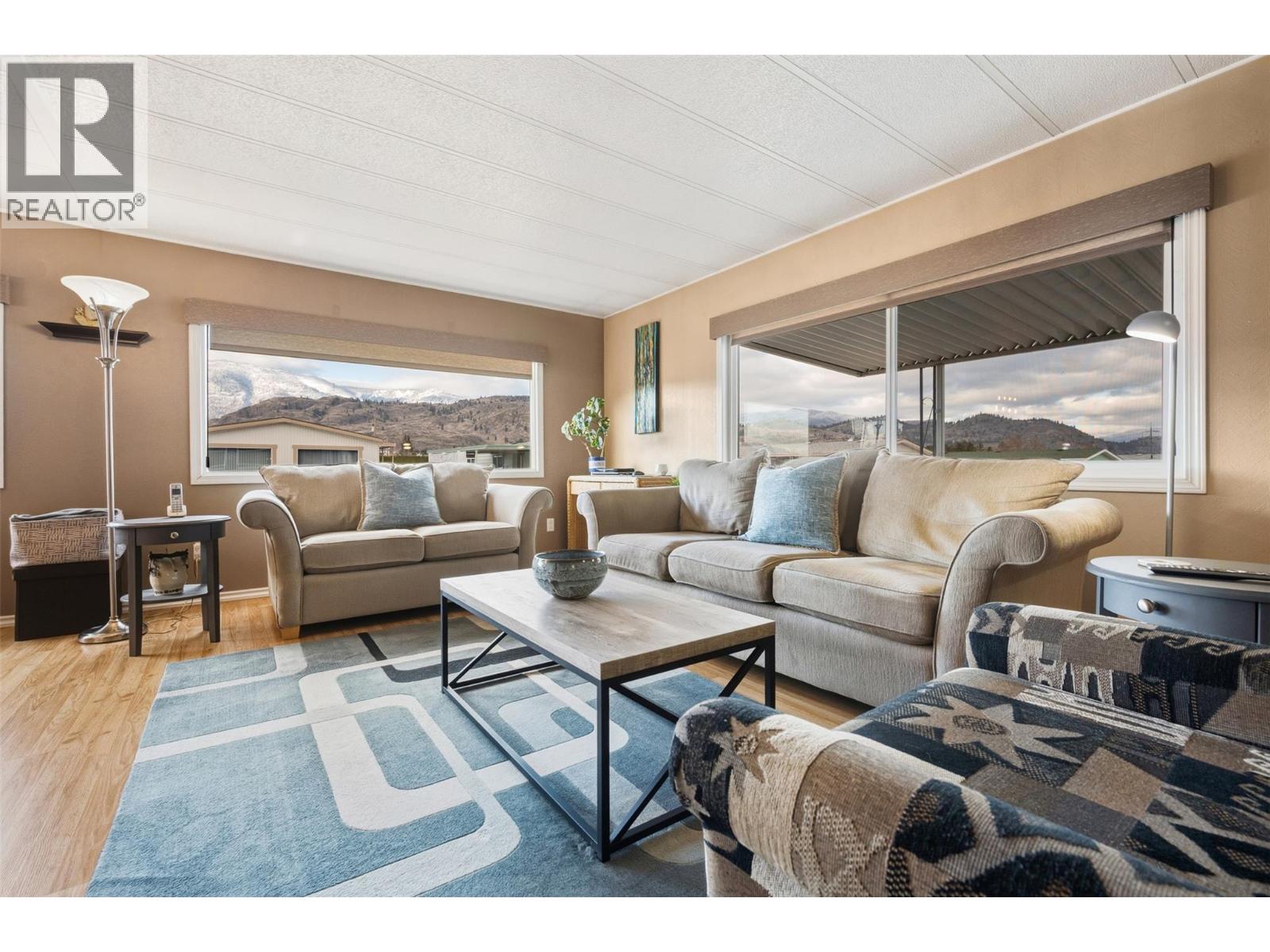 6601 Tucelnuit Drive Unit# 6, Oliver, British Columbia  V0H 1T3 - Photo 4 - 10373392