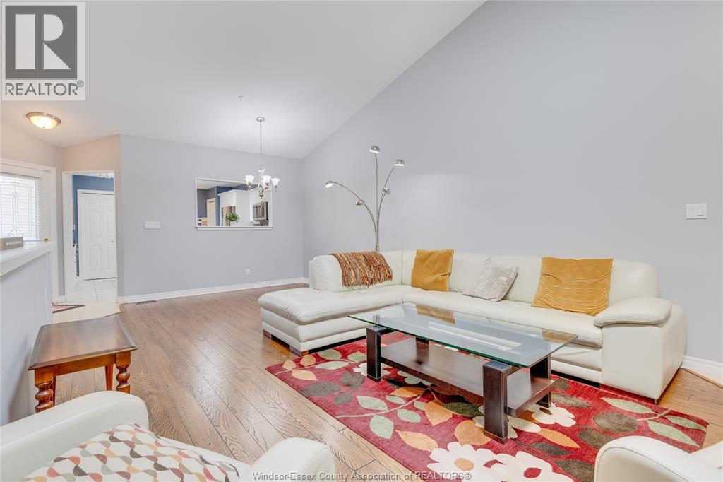 330 Saddle Lane, Kingsville, Ontario N9Y 4A6 - Photo 6 - 26003592