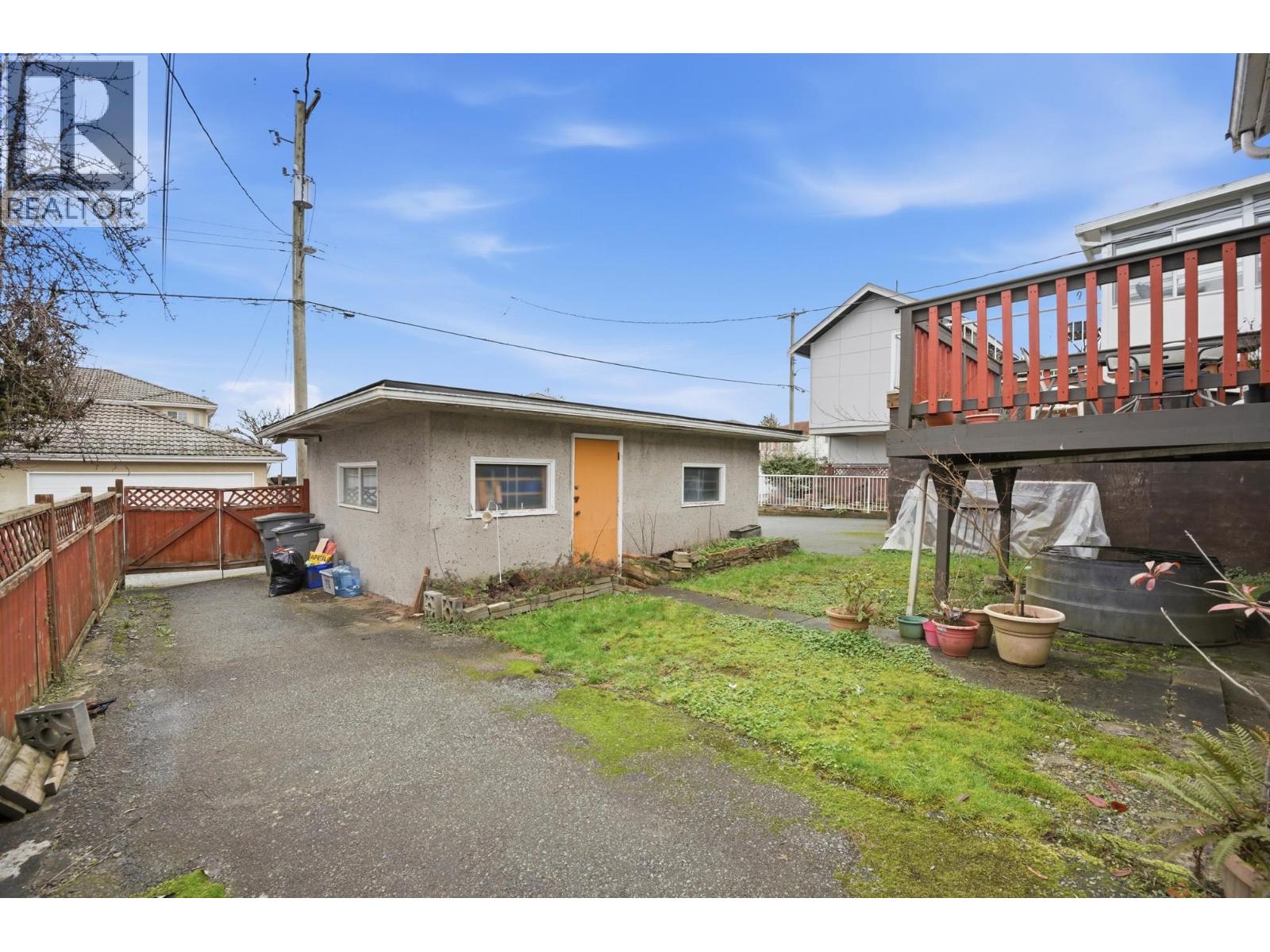 2625 E 21st Avenue, Vancouver, British Columbia  V5M 4E8 - Photo 27 - R3090417