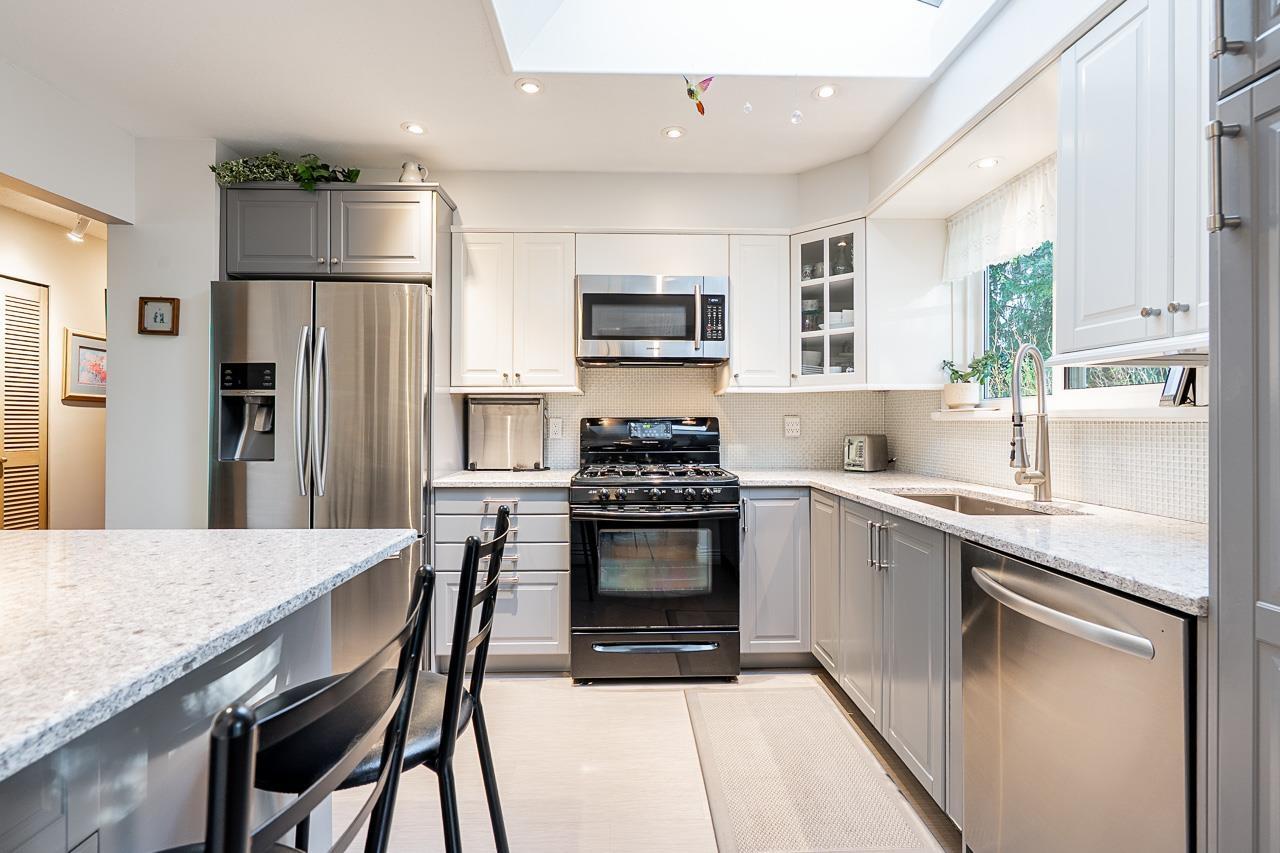 11426 144a Street, Surrey, British Columbia  V3R 7C8 - Photo 8 - R3090069