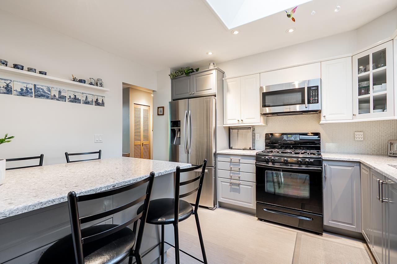 11426 144a Street, Surrey, British Columbia  V3R 7C8 - Photo 9 - R3090069