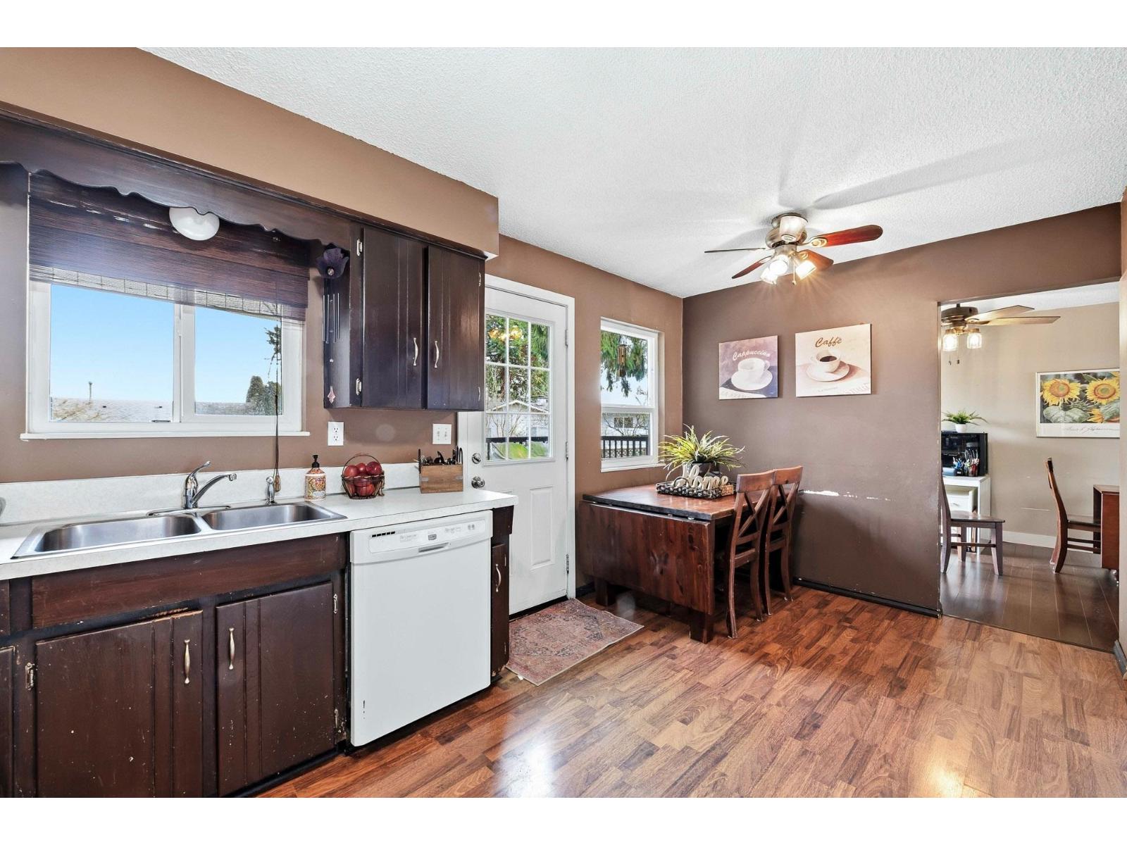 7084 Papuc Place, Delta, British Columbia  V4E 1W1 - Photo 16 - R3091471