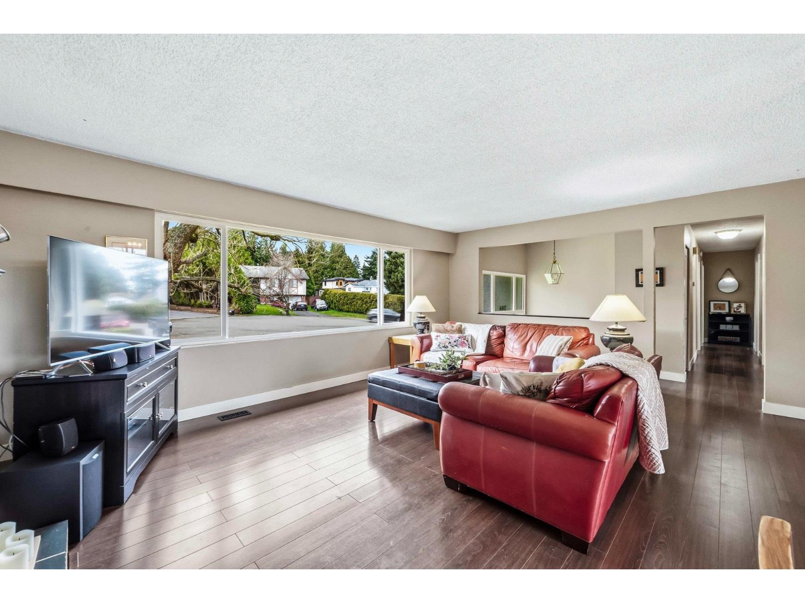 7084 Papuc Place, Delta, British Columbia  V4E 1W1 - Photo 7 - R3091471