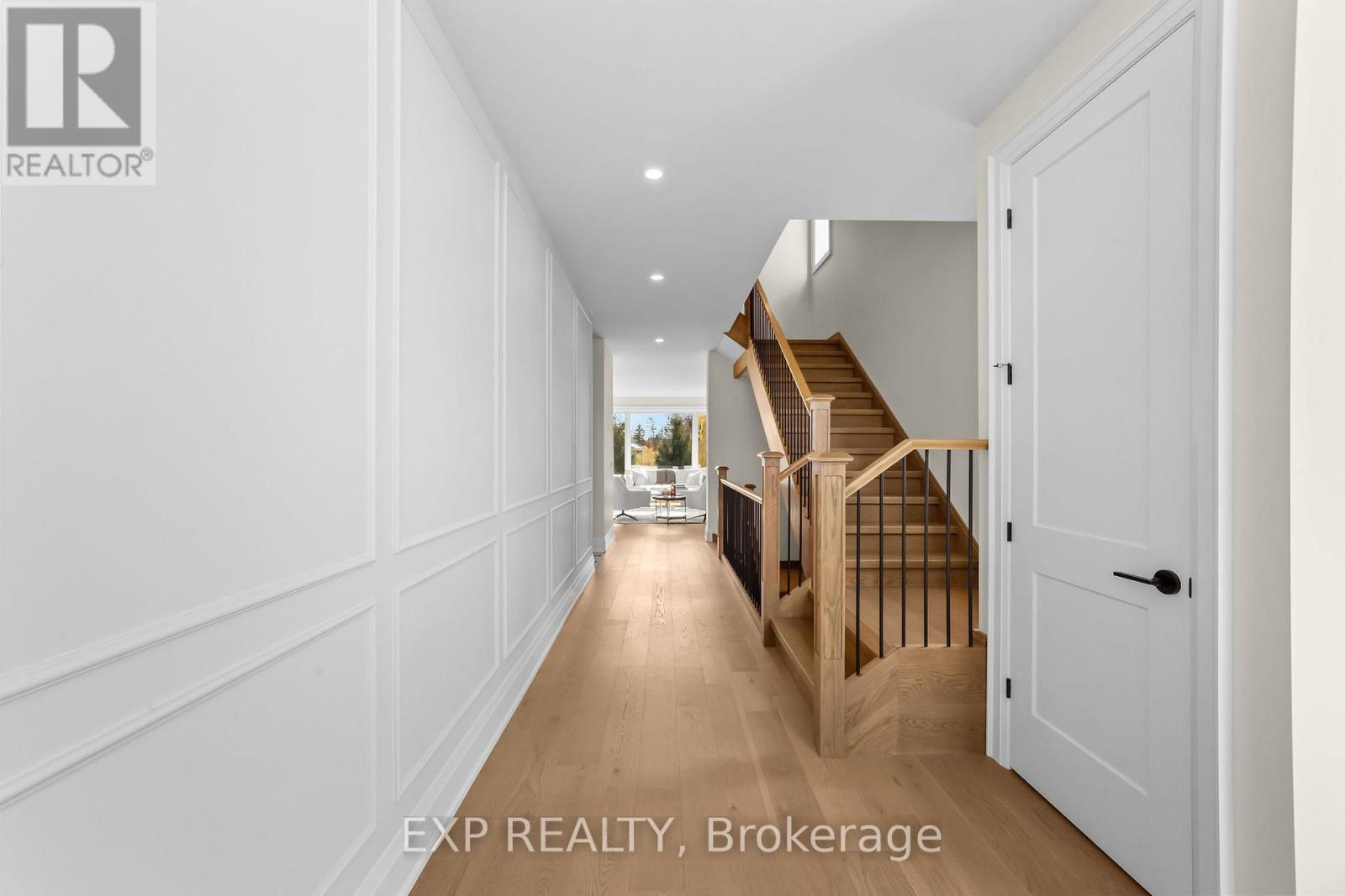 6881 Heathwoods Avenue, London South, Ontario N6P 1H5 - Photo 4 - X12803932