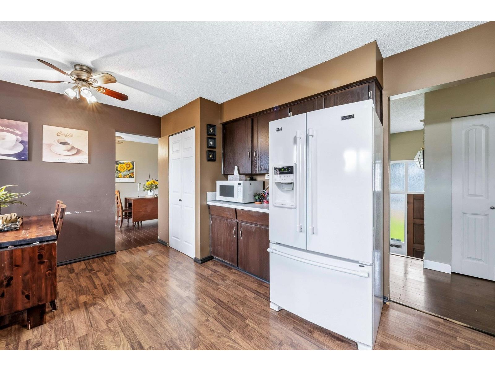 7084 Papuc Place, Delta, British Columbia  V4E 1W1 - Photo 15 - R3091471