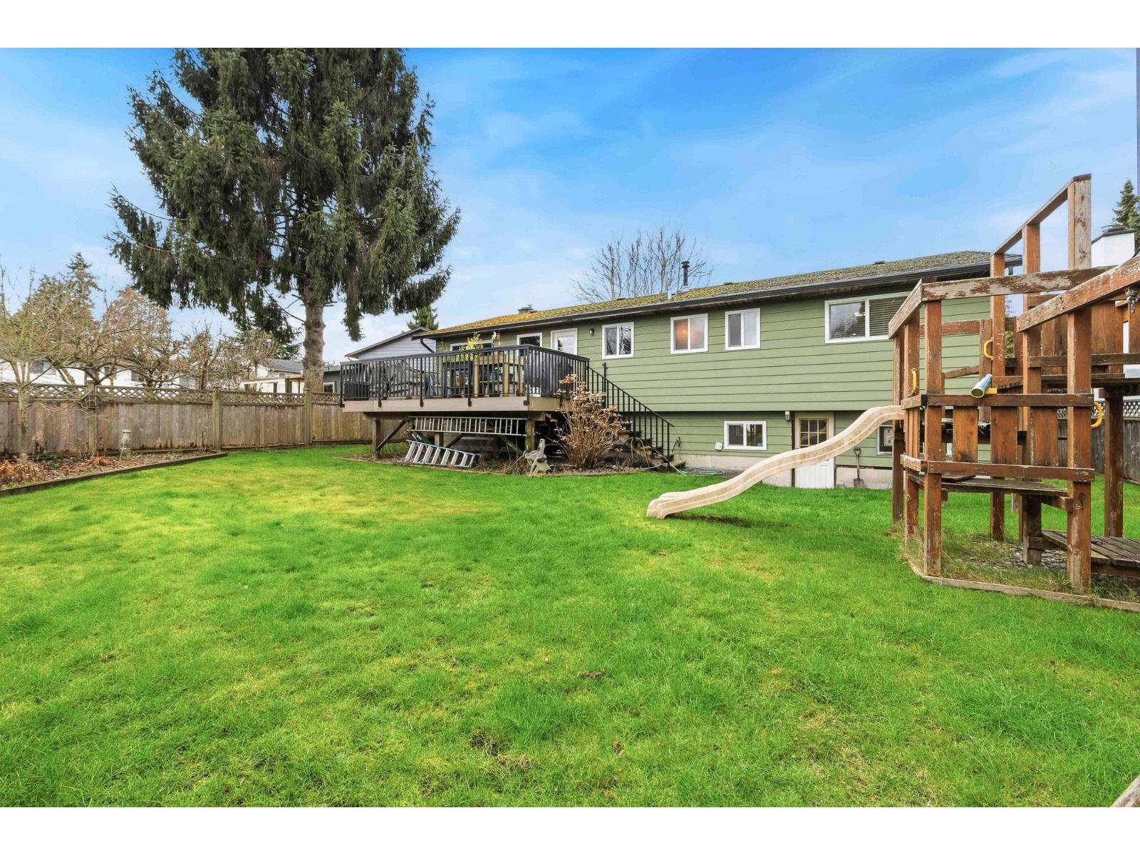 7084 Papuc Place, Delta, British Columbia  V4E 1W1 - Photo 3 - R3091471