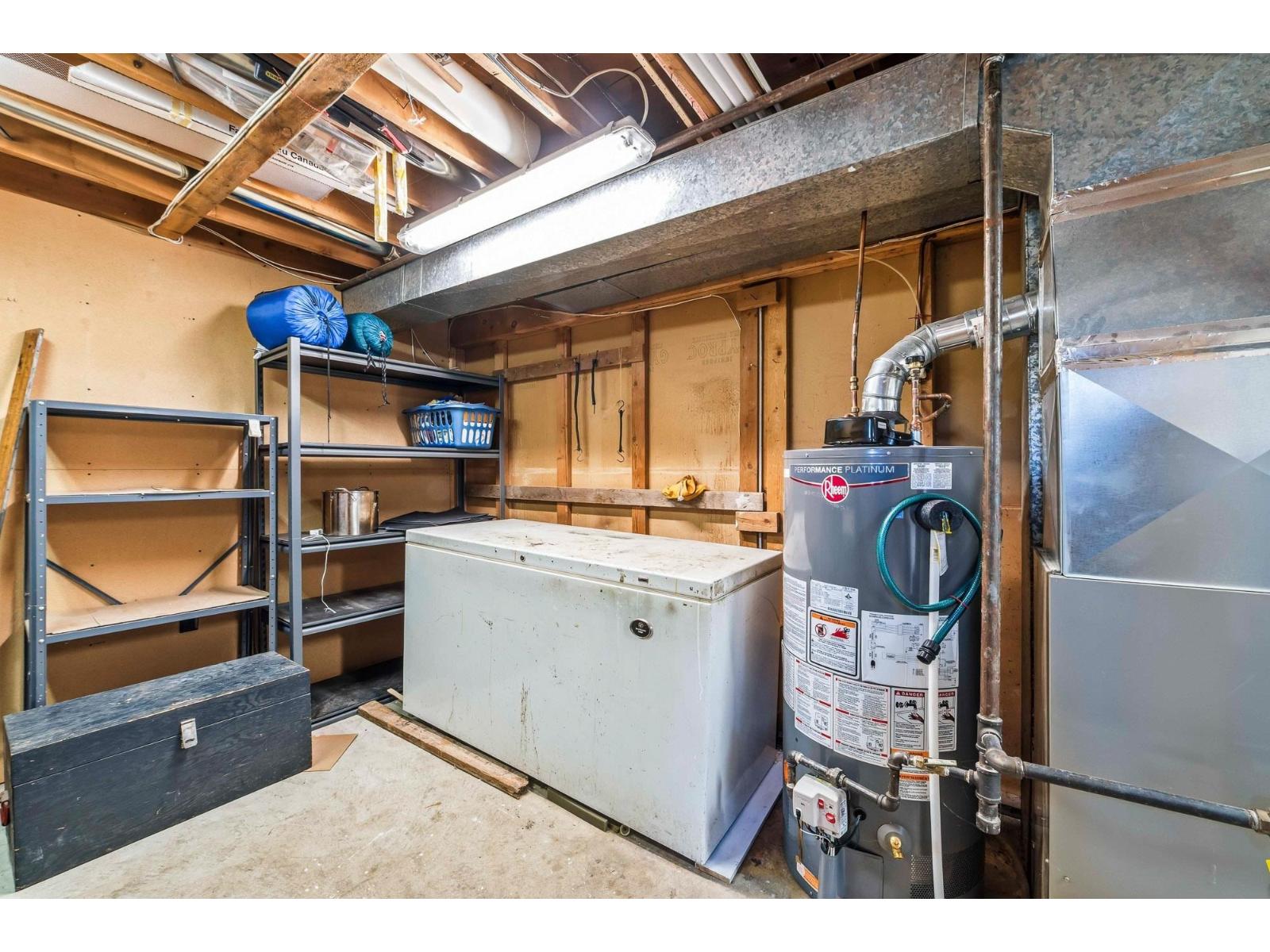 7084 Papuc Place, Delta, British Columbia  V4E 1W1 - Photo 37 - R3091471