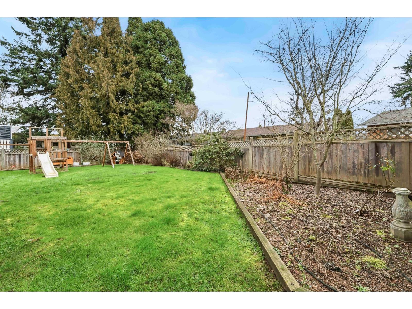 7084 Papuc Place, Delta, British Columbia  V4E 1W1 - Photo 40 - R3091471