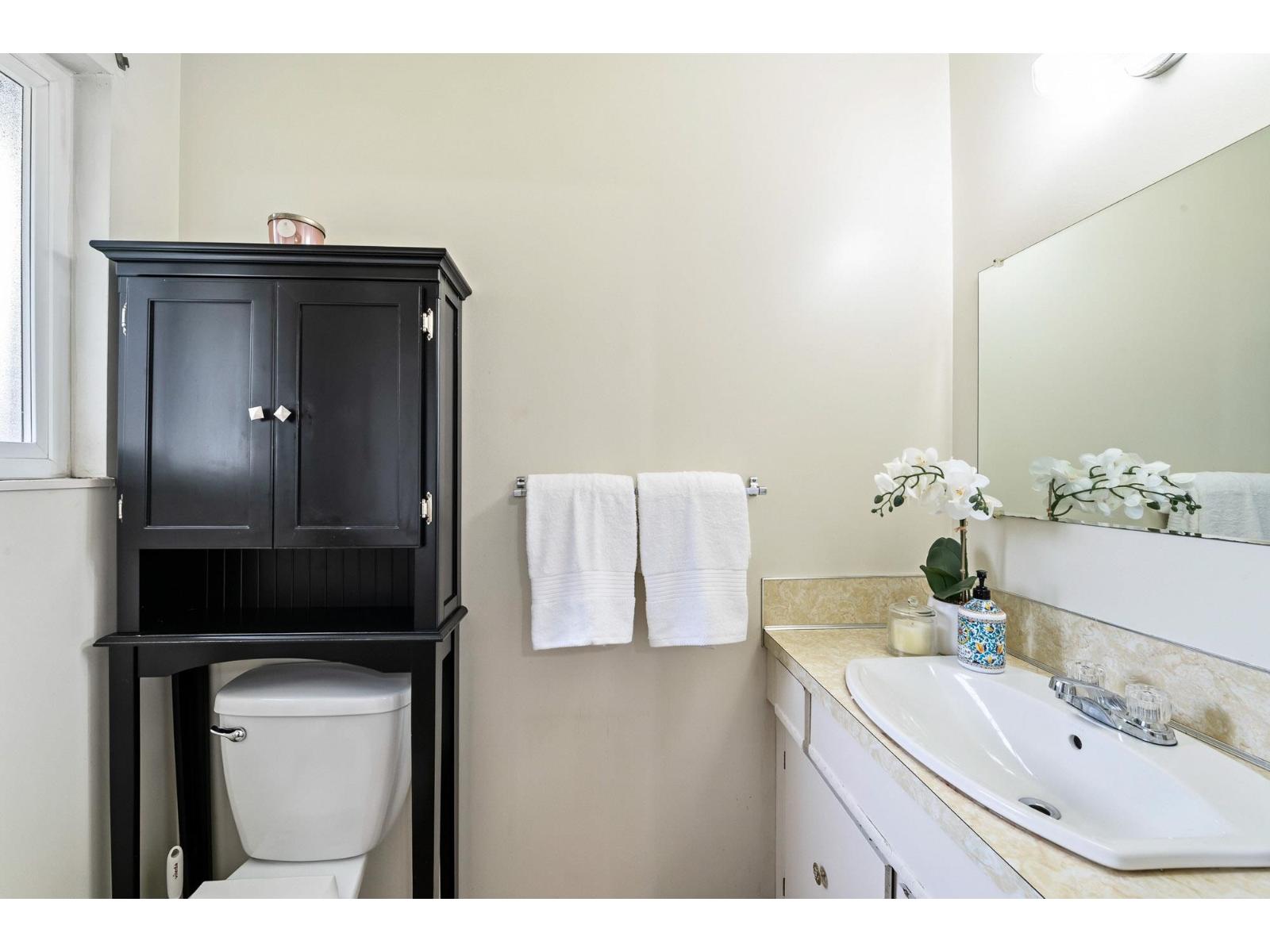 7084 Papuc Place, Delta, British Columbia  V4E 1W1 - Photo 20 - R3091471