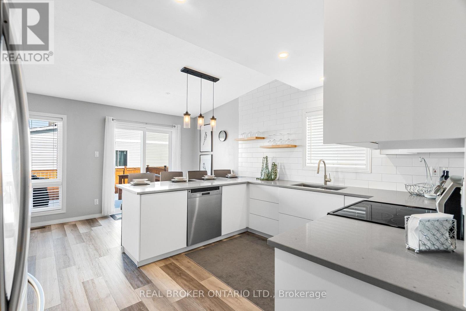 4 Totteridge Avenue, Ottawa, Ontario  K2J 5G2 - Photo 14 - X12803982