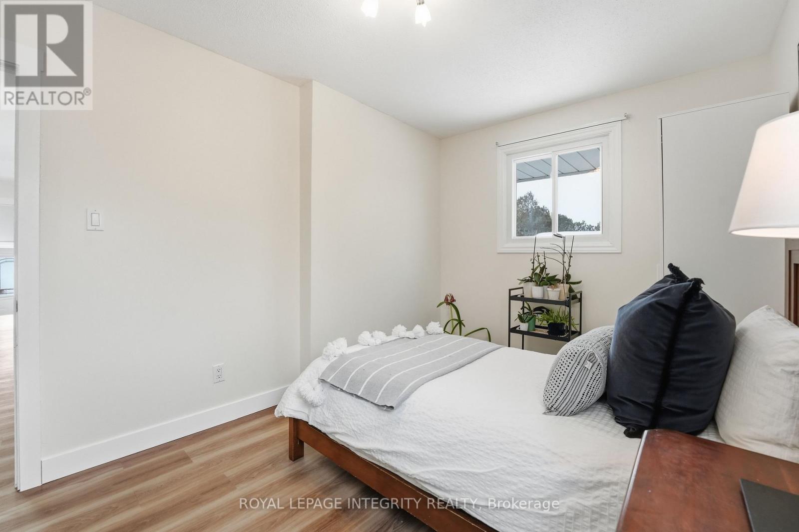 304 Dodson Street, North Grenville, Ontario  K0G 1J0 - Photo 12 - X12804006