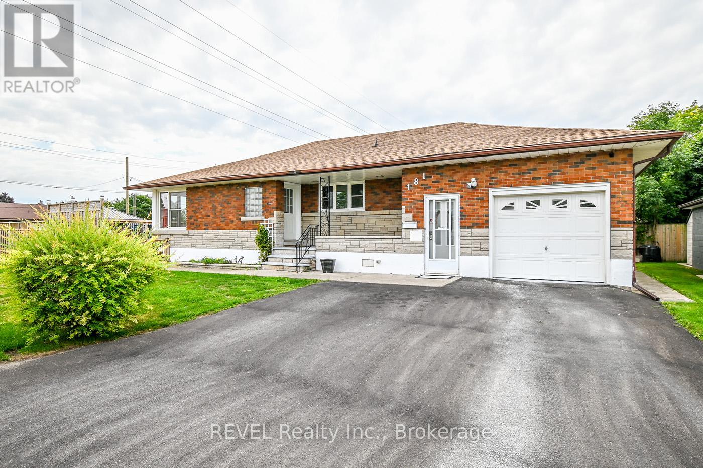 181 Cross Street, Port Colborne (Killaly East), Ontario  L3K 1L7 - Photo 1 - X12804008
