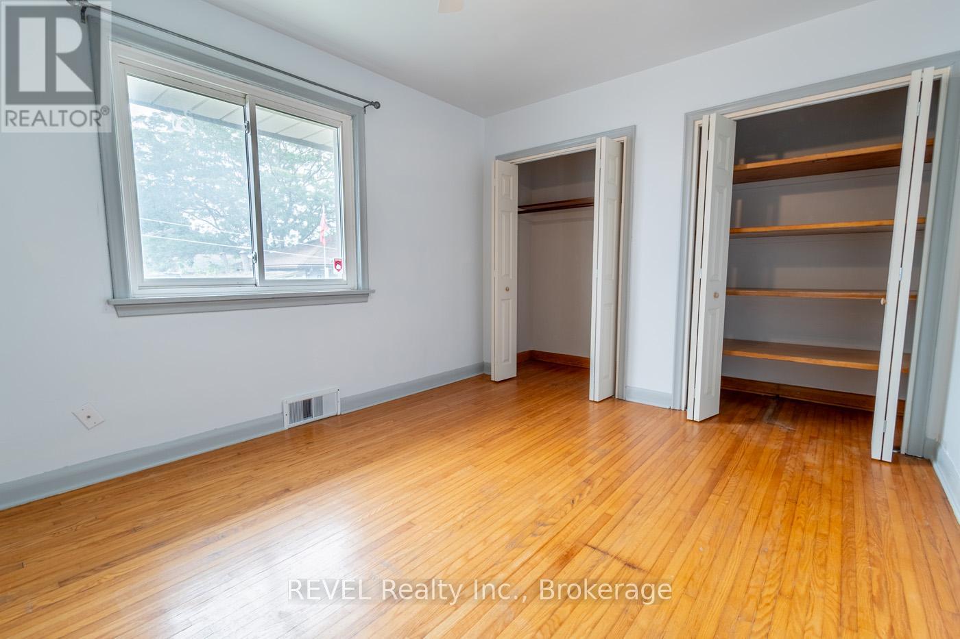 181 Cross Street, Port Colborne (Killaly East), Ontario  L3K 1L7 - Photo 17 - X12804008