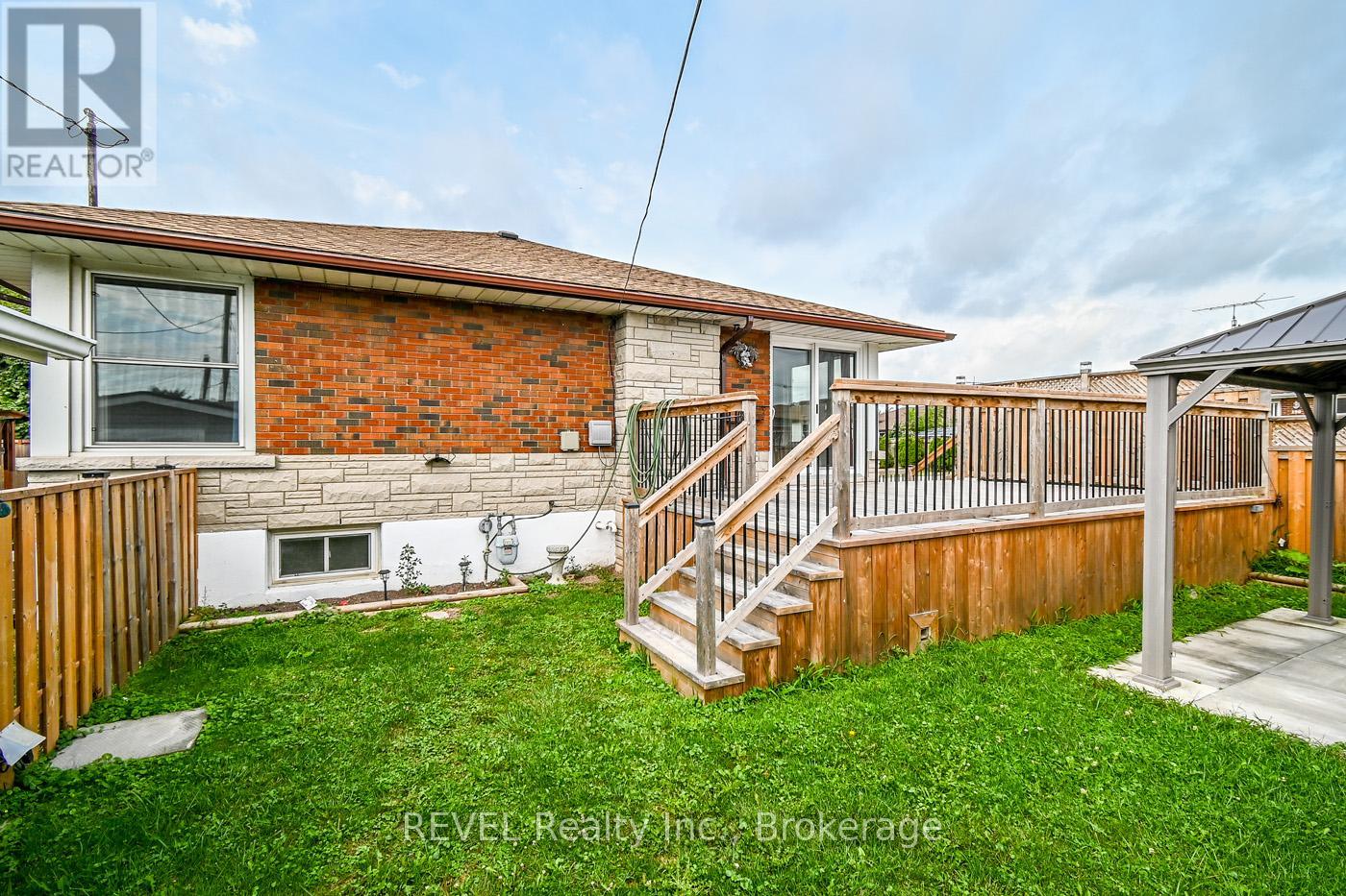 181 Cross Street, Port Colborne (Killaly East), Ontario  L3K 1L7 - Photo 37 - X12804008
