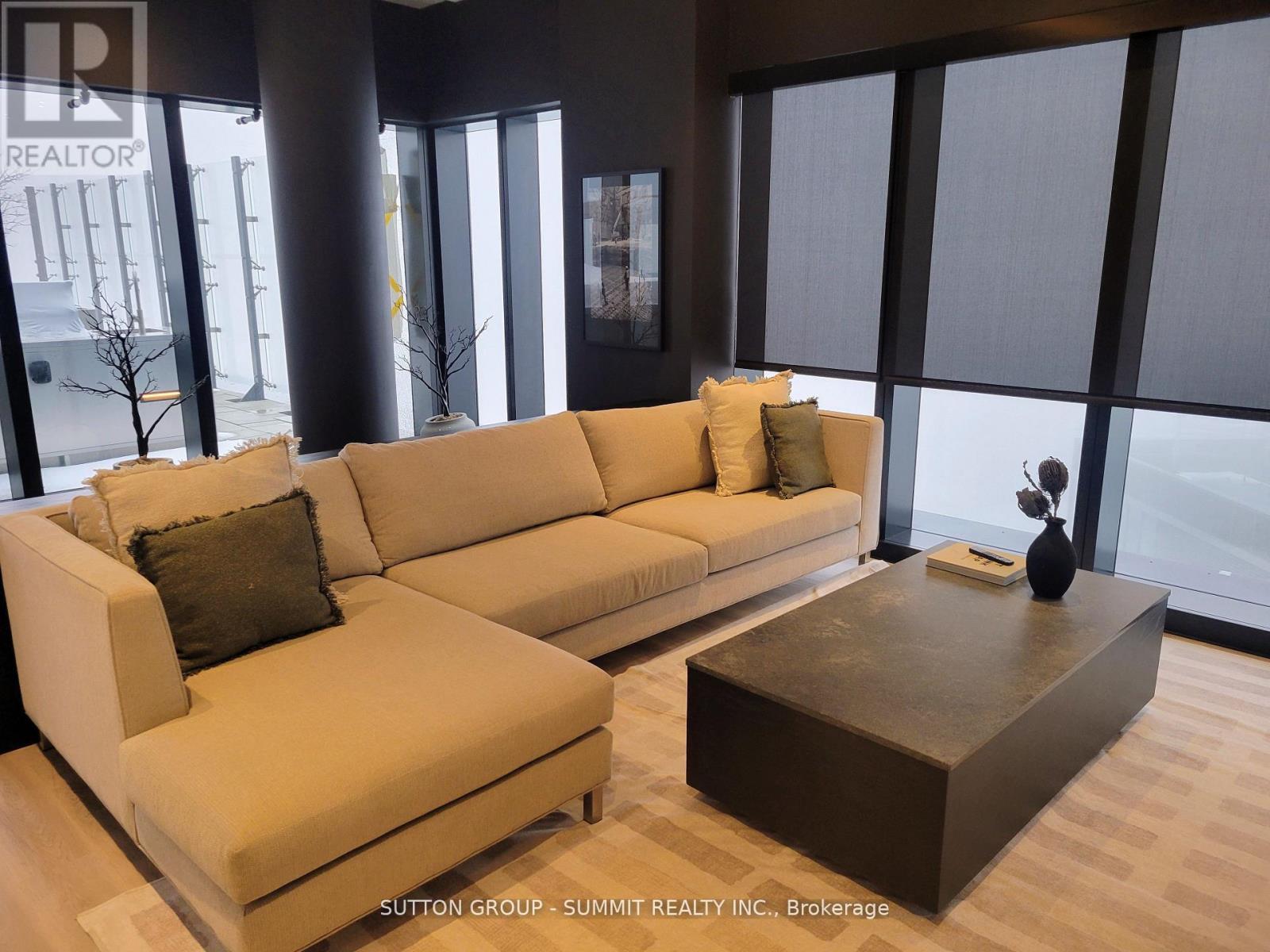 1701 - 55 Charles Street E, Toronto, Ontario  M4Y 0A2 - Photo 9 - C12803954