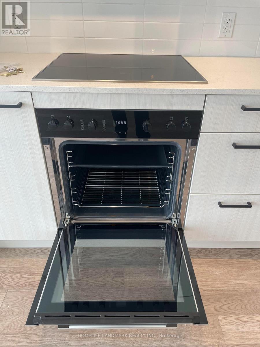 3018 - 1 Quarrington Lane, Toronto, Ontario  M3C 0S4 - Photo 17 - C12803972