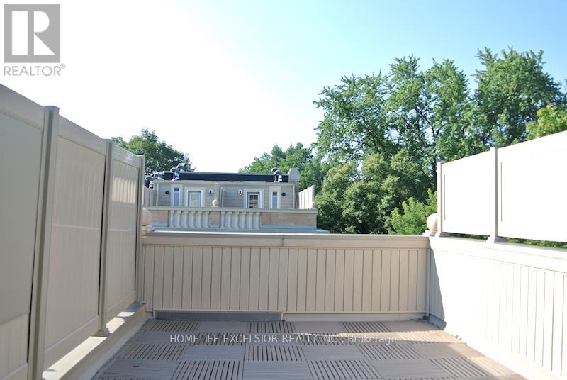 1 - 20 Hargrave Lane, Toronto, Ontario  M4N 0A4 - Photo 11 - C12804000