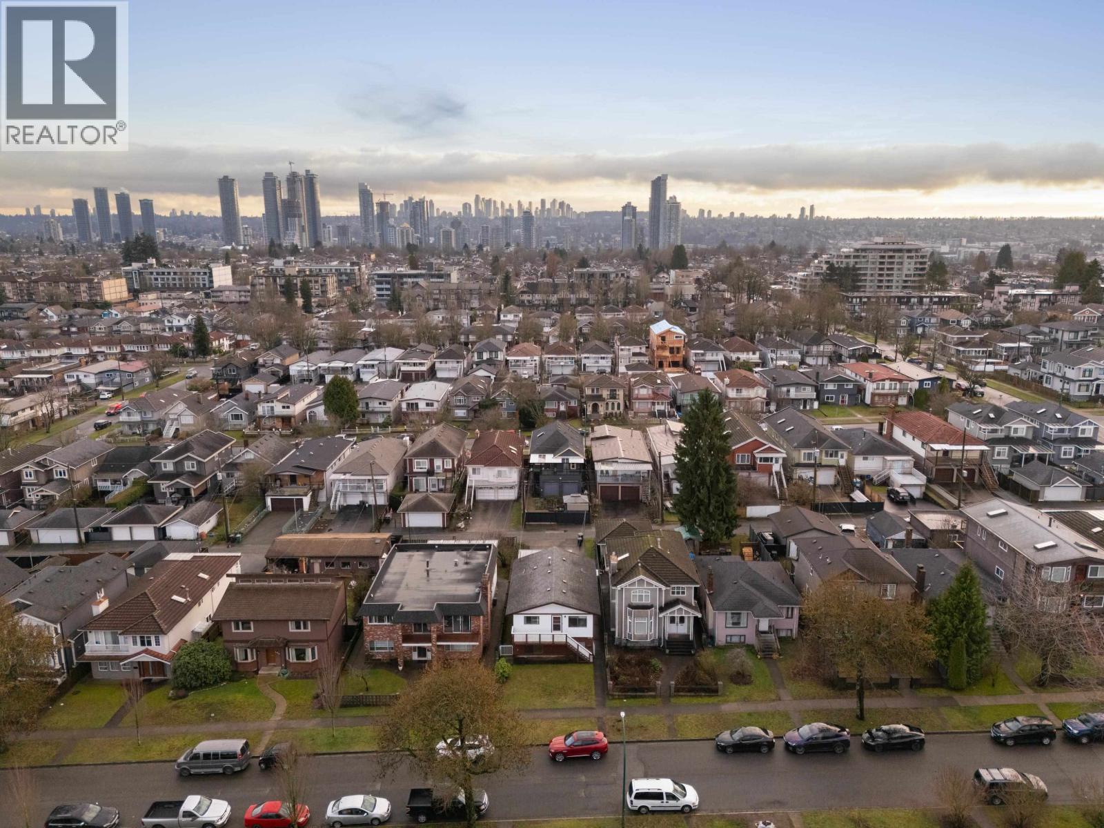 4240 Dundas Street, Burnaby, British Columbia  V5C 1B1 - Photo 35 - R3091298