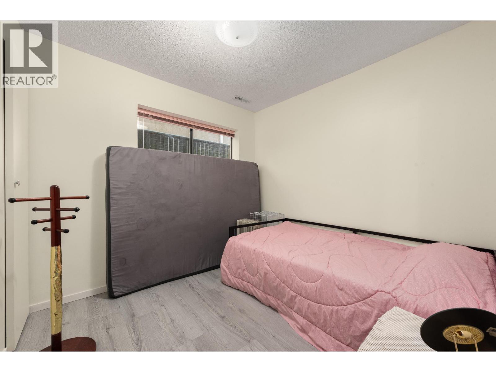 4240 Dundas Street, Burnaby, British Columbia  V5C 1B1 - Photo 22 - R3091298