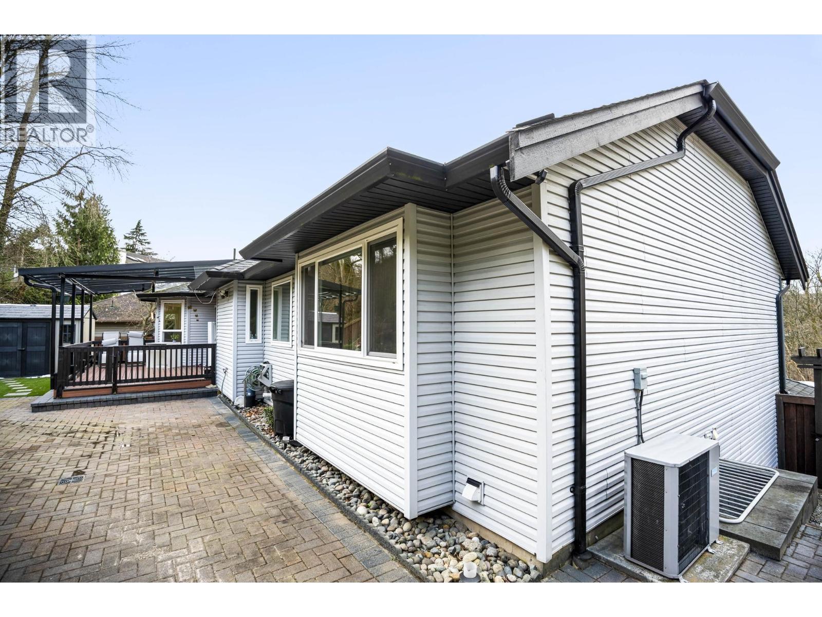 2268 Nacht Avenue, Port Coquitlam, British Columbia  V3C 6E2 - Photo 34 - R3091767