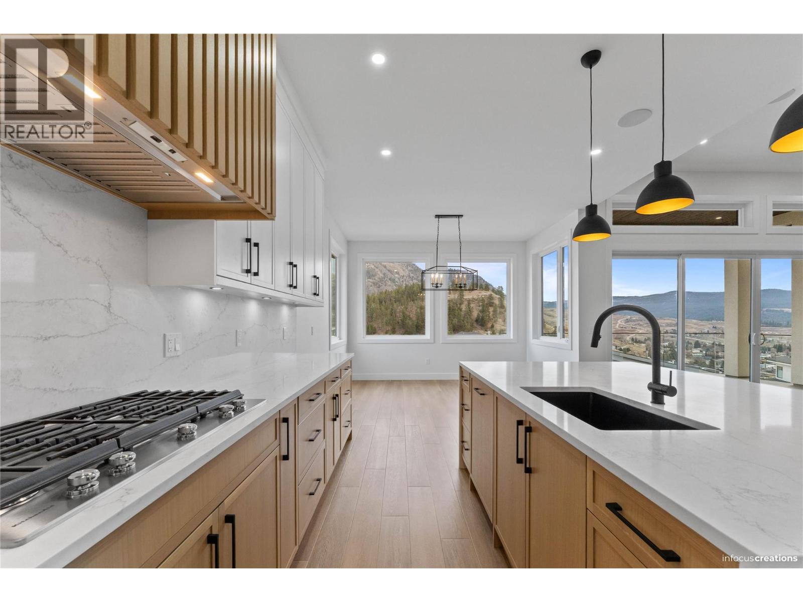 1022 Carnoustie Drive, Kelowna, British Columbia  V1P 0A3 - Photo 9 - 10376022