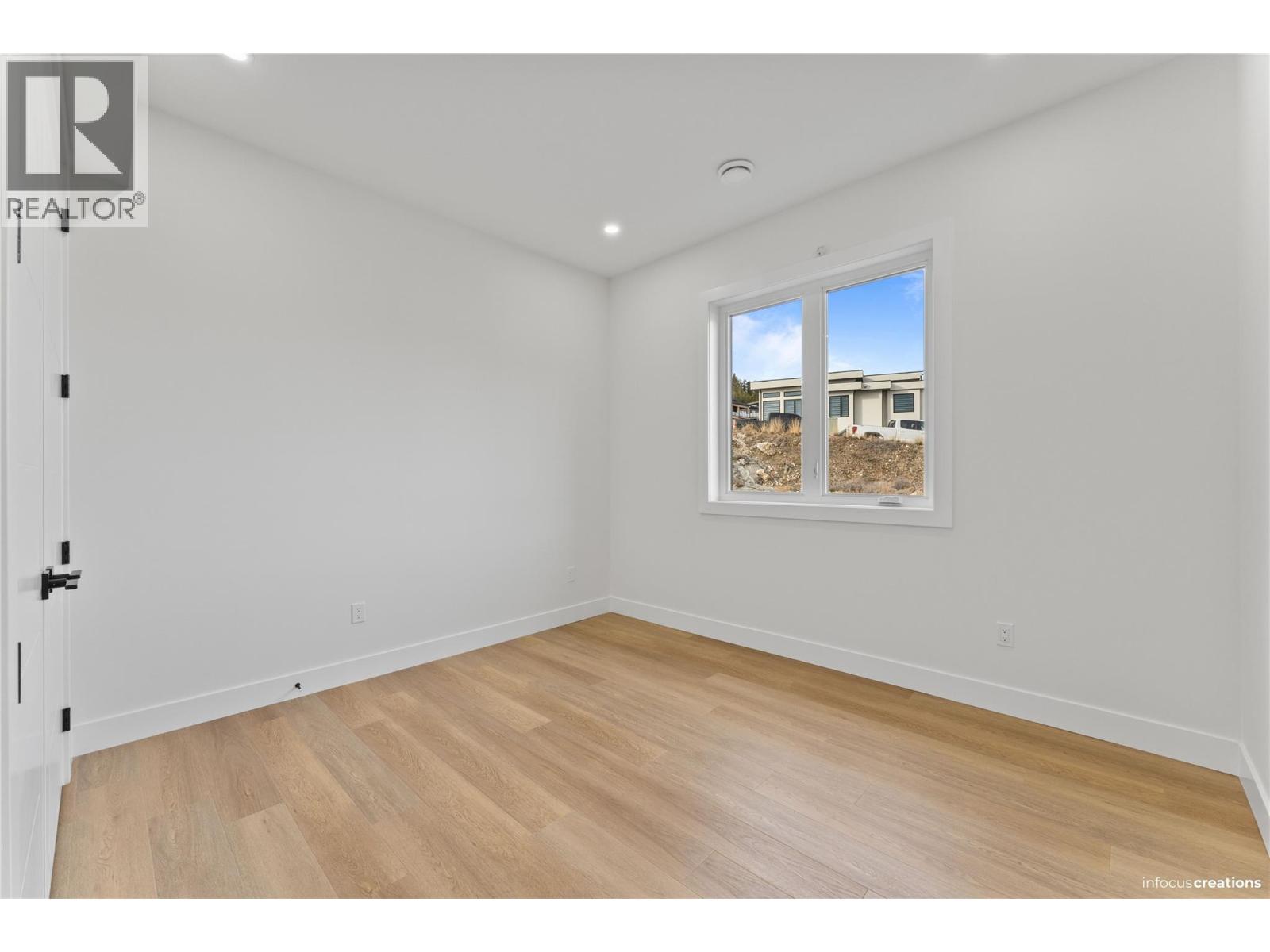 1022 Carnoustie Drive, Kelowna, British Columbia  V1P 0A3 - Photo 39 - 10376022