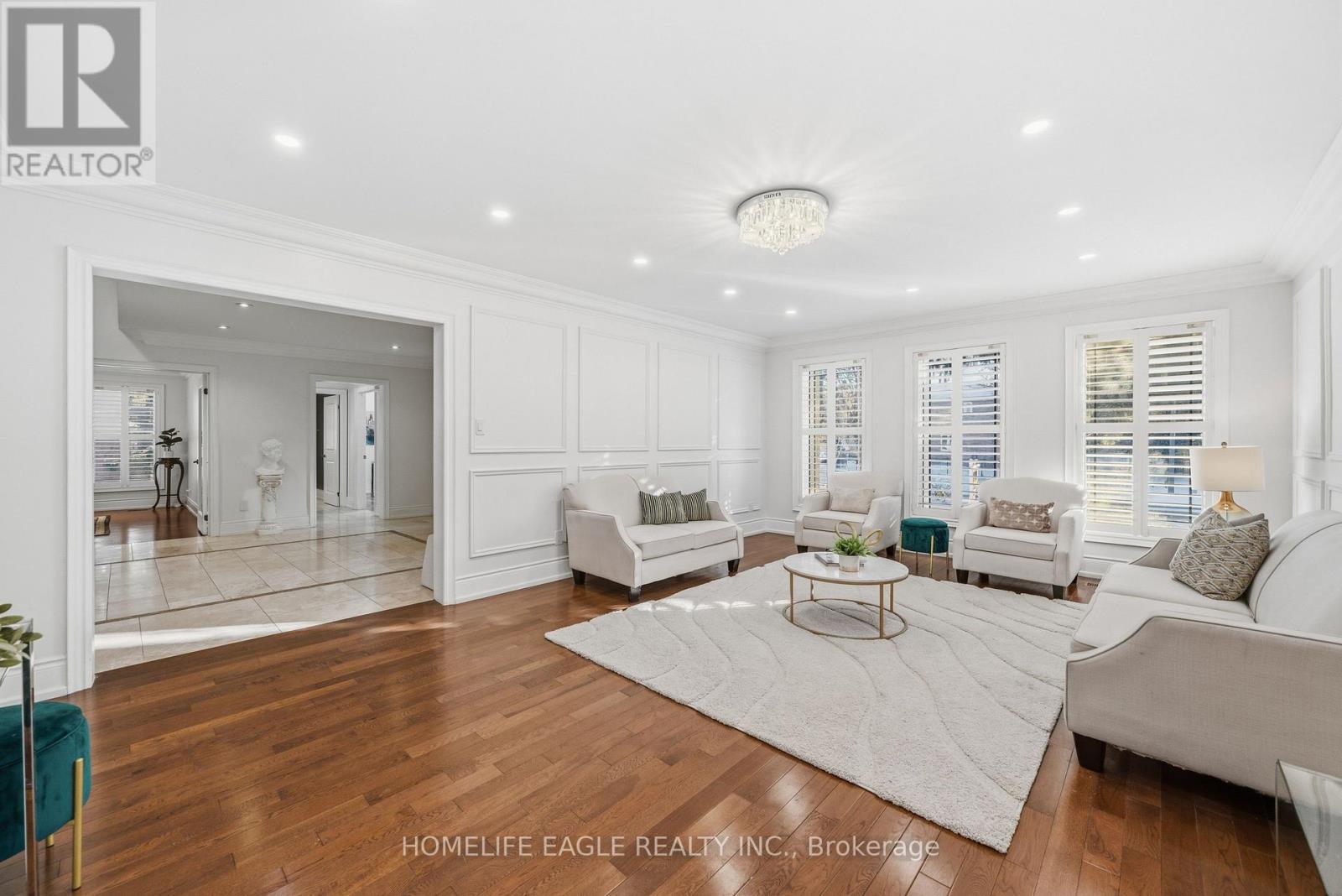 27 Dorwood Court, Vaughan, Ontario  L4L 1M9 - Photo 4 - N12803940