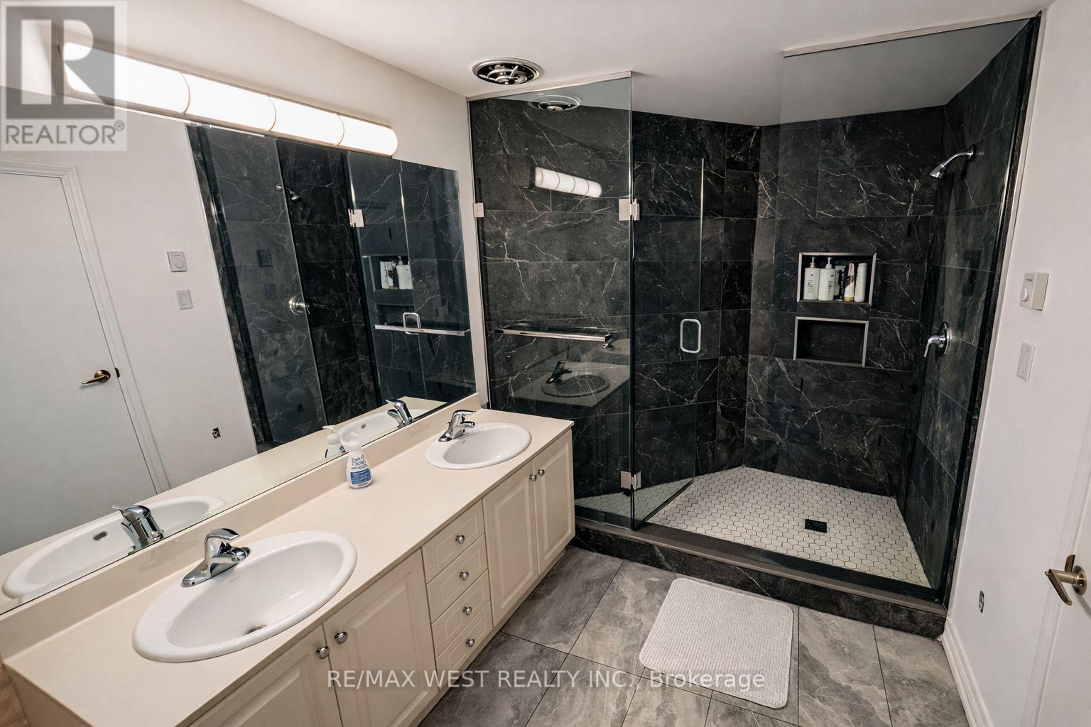 25 Ramblewood Drive, Wasaga Beach, Ontario  L9Z 0C4 - Photo 27 - S12803996