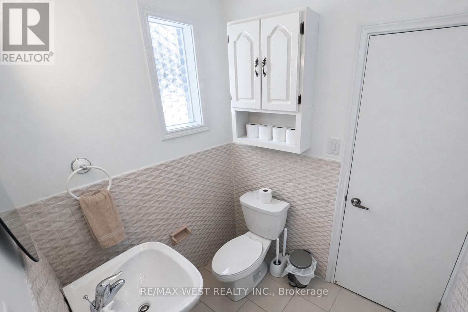 25 Ramblewood Drive, Wasaga Beach, Ontario  L9Z 0C4 - Photo 33 - S12803996