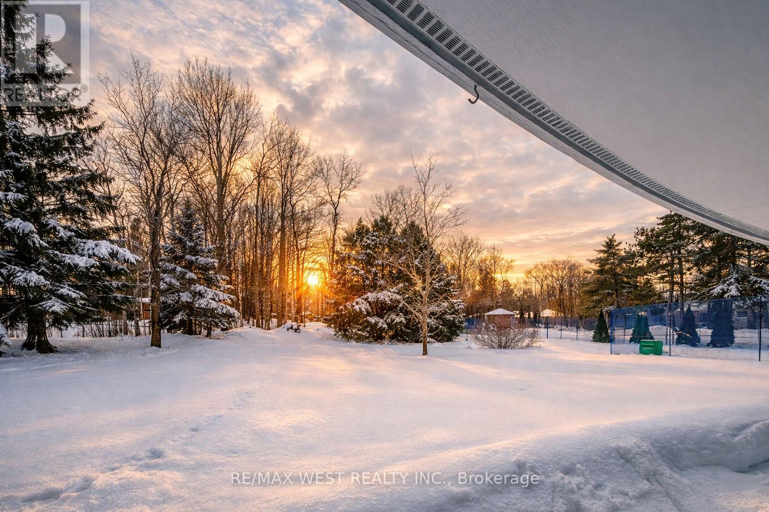 25 Ramblewood Drive, Wasaga Beach, Ontario  L9Z 0C4 - Photo 45 - S12803996