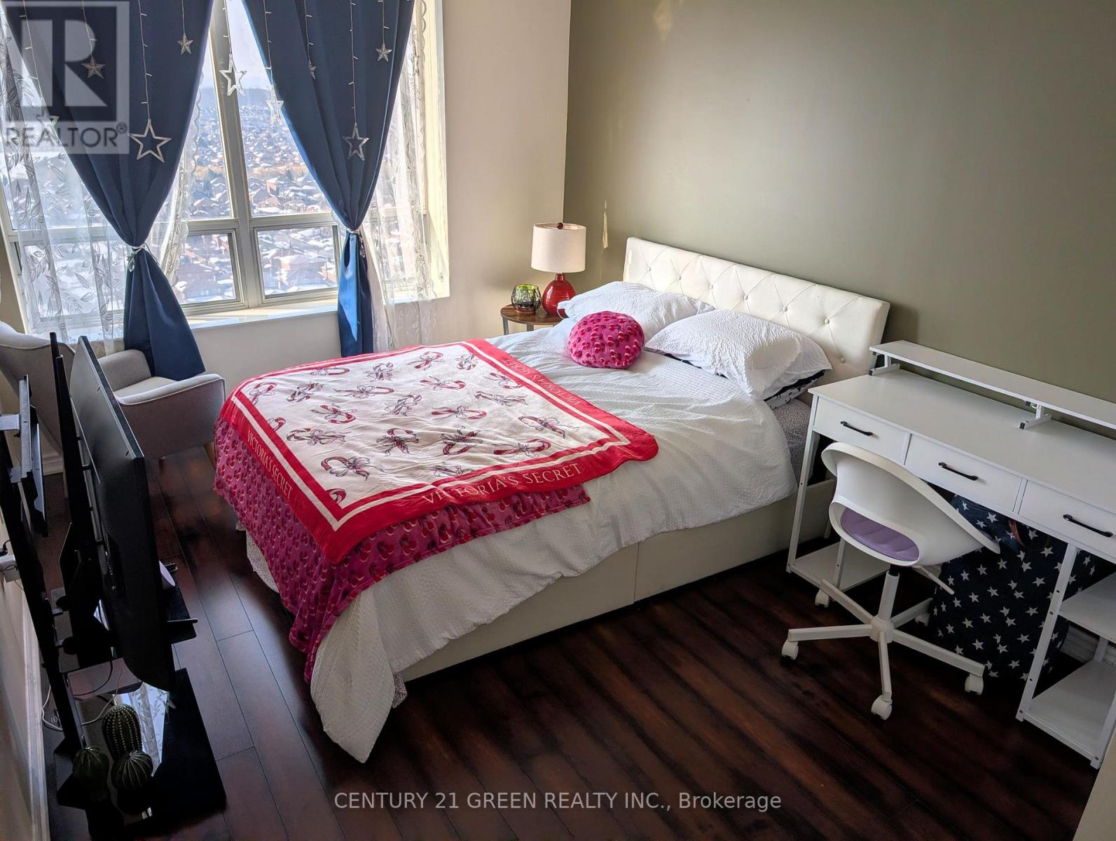 2106 - 55 Strathaven Drive, Mississauga, Ontario  L5R 4G9 - Photo 8 - W12801138