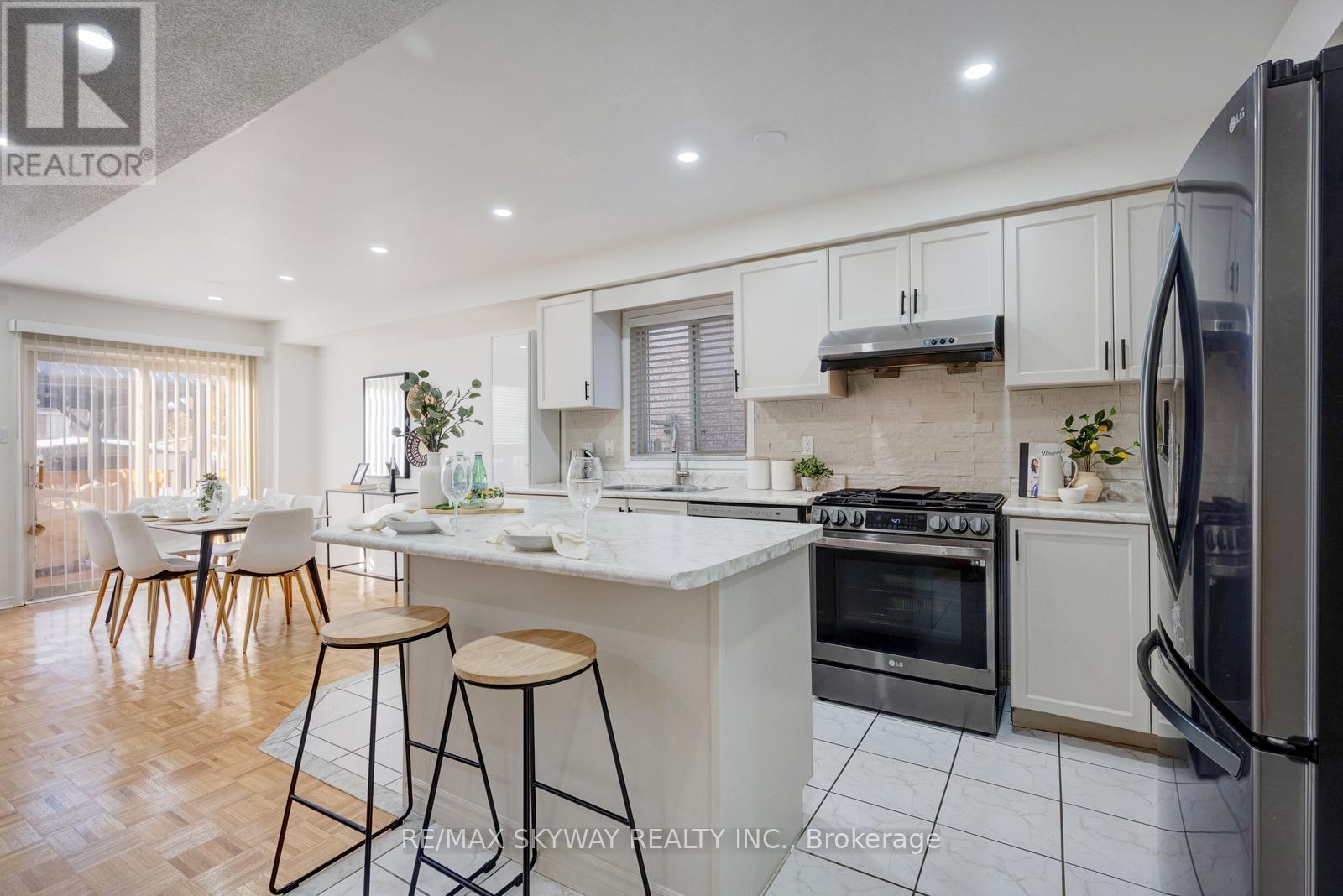 3265 Raindance Crescent, Mississauga, Ontario  L5N 8L8 - Photo 13 - W12803930