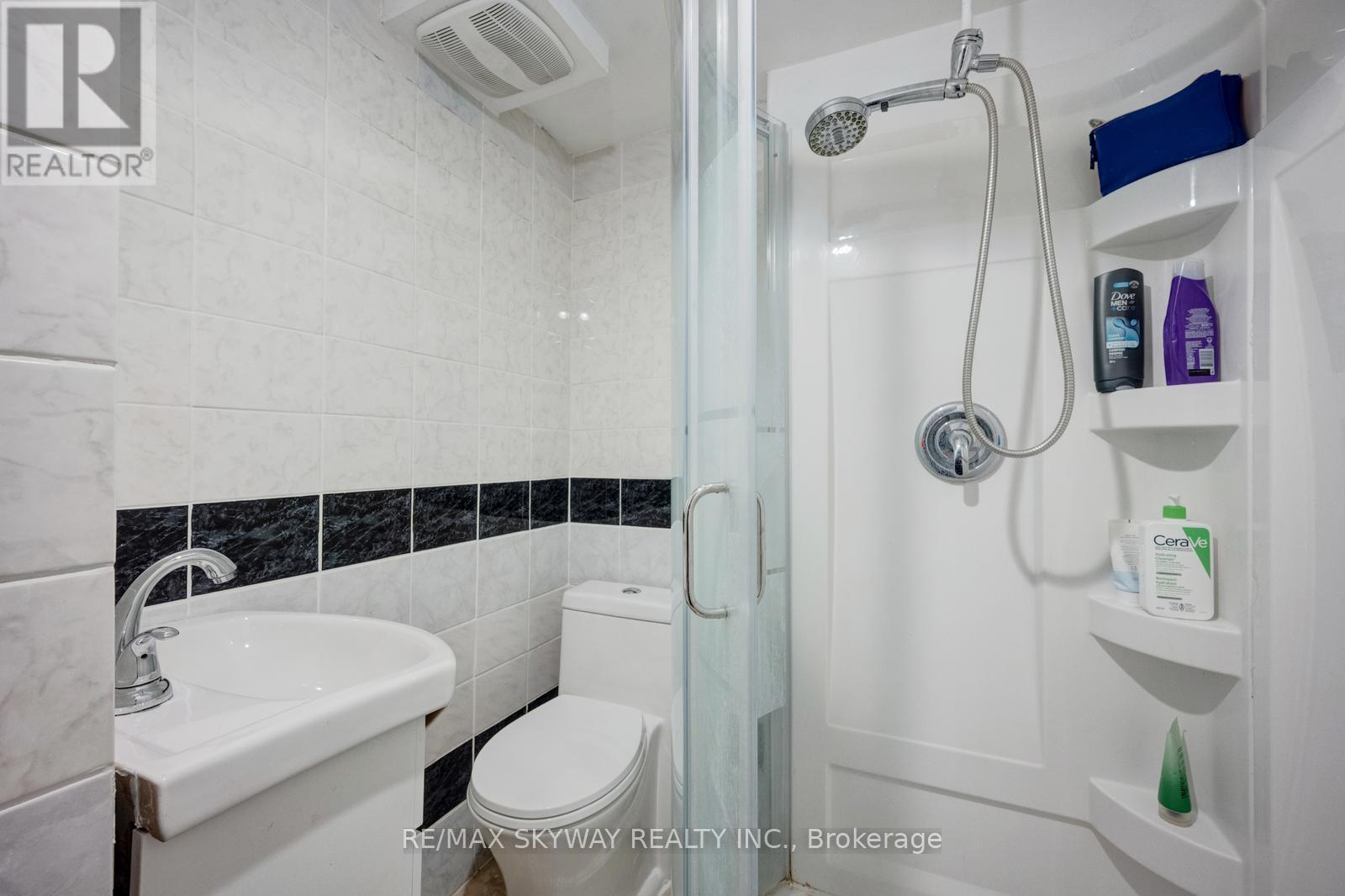 3265 Raindance Crescent, Mississauga, Ontario  L5N 8L8 - Photo 39 - W12803930