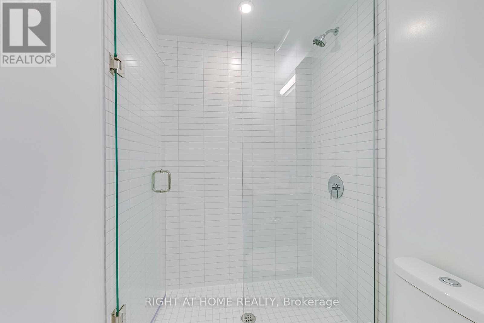 912 - 86 Dundas Street E, Mississauga, Ontario  L5A 0B1 - Photo 17 - W12803944