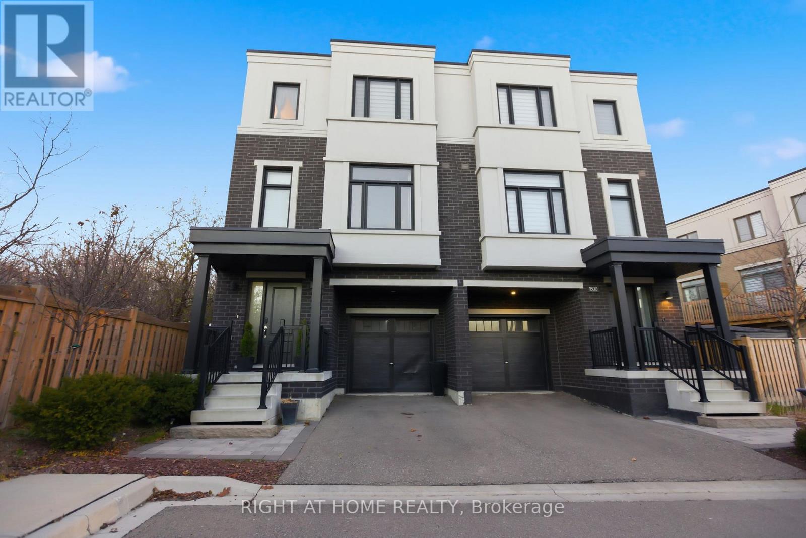 1802 Mitoff Place, Mississauga, Ontario L4W 0E8 - Photo 22 - W12803962