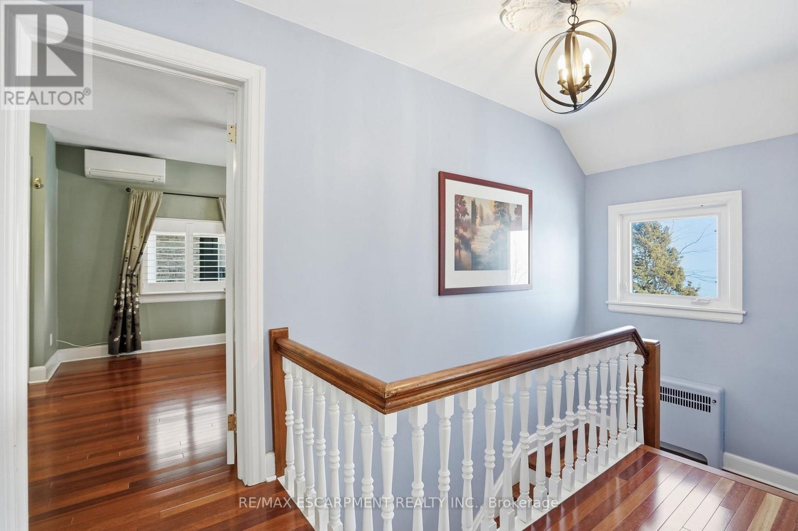 104 Cumberland Drive, Mississauga, Ontario  L5G 3M8 - Photo 22 - W12803988