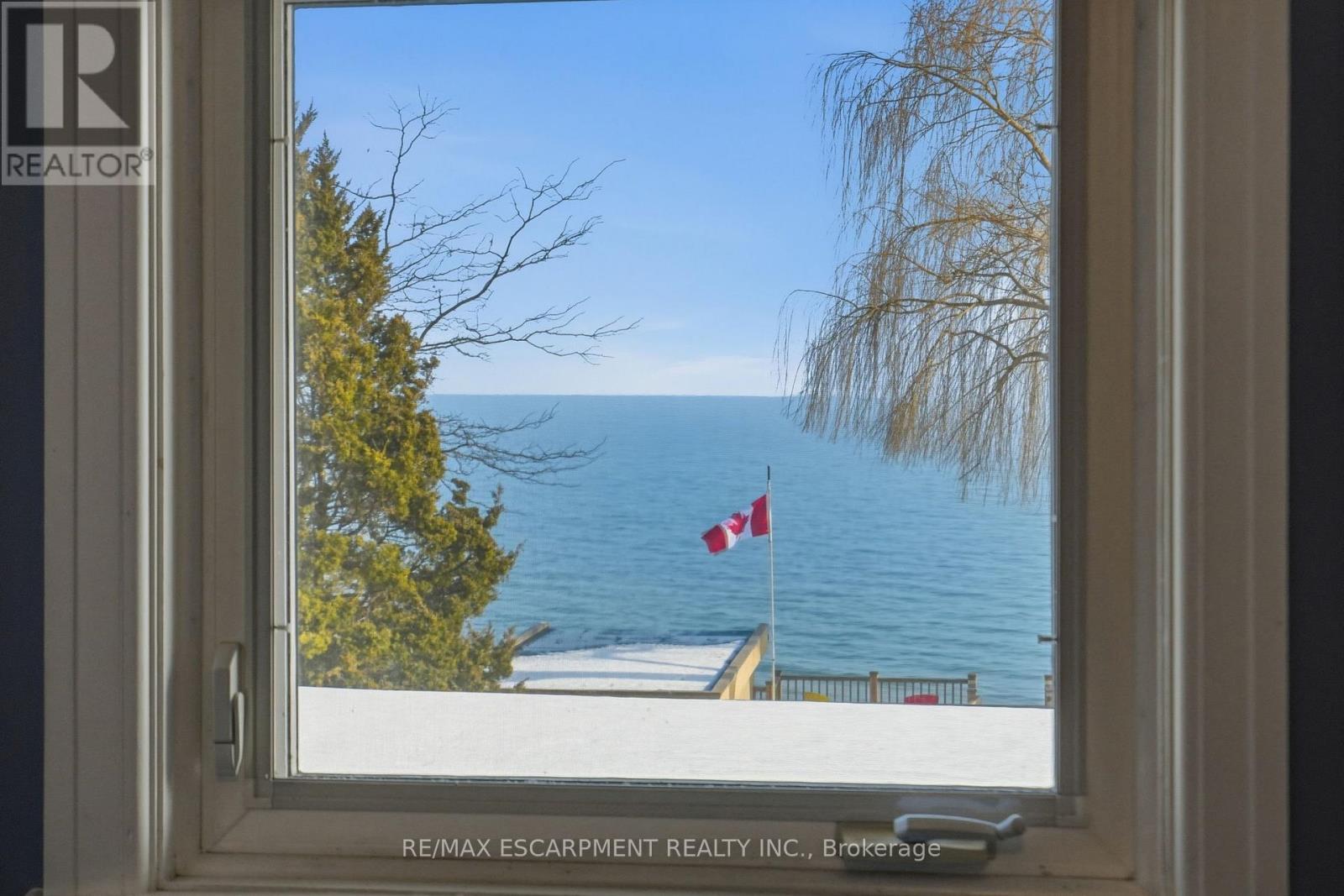 104 Cumberland Drive, Mississauga, Ontario  L5G 3M8 - Photo 23 - W12803988