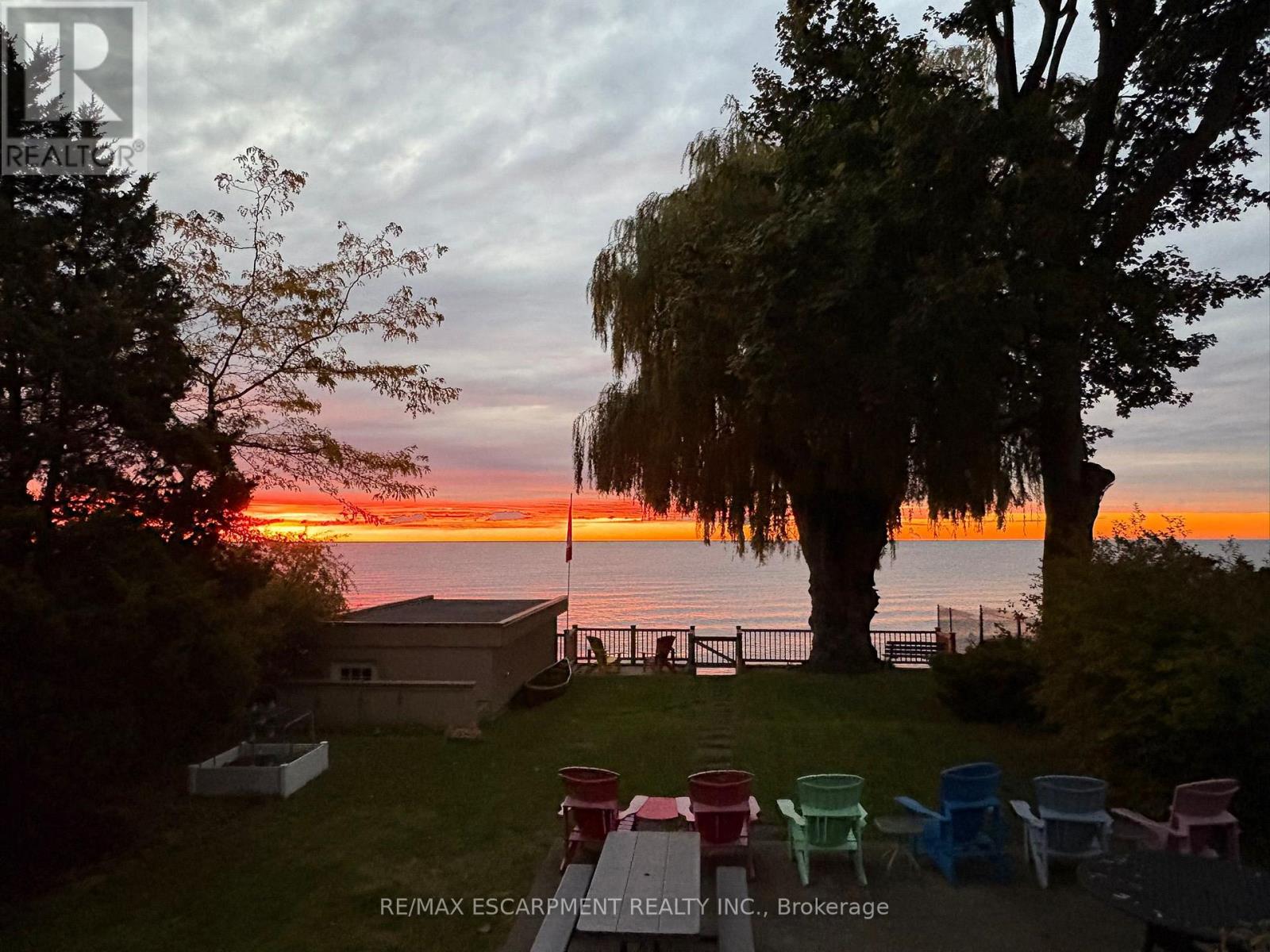 104 Cumberland Drive, Mississauga, Ontario  L5G 3M8 - Photo 48 - W12803988