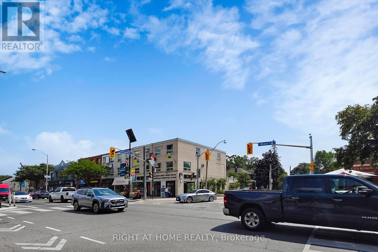 2390a Bloor Street W, Toronto, Ontario  M6S 1P5 - Photo 35 - W12803994