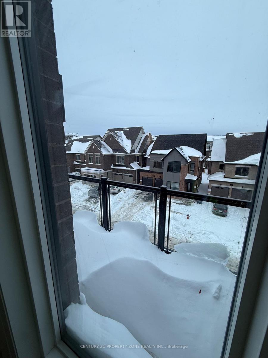 23 Kingshill Drive, Brampton, Ontario  L7A 0B8 - Photo 13 - W12804012