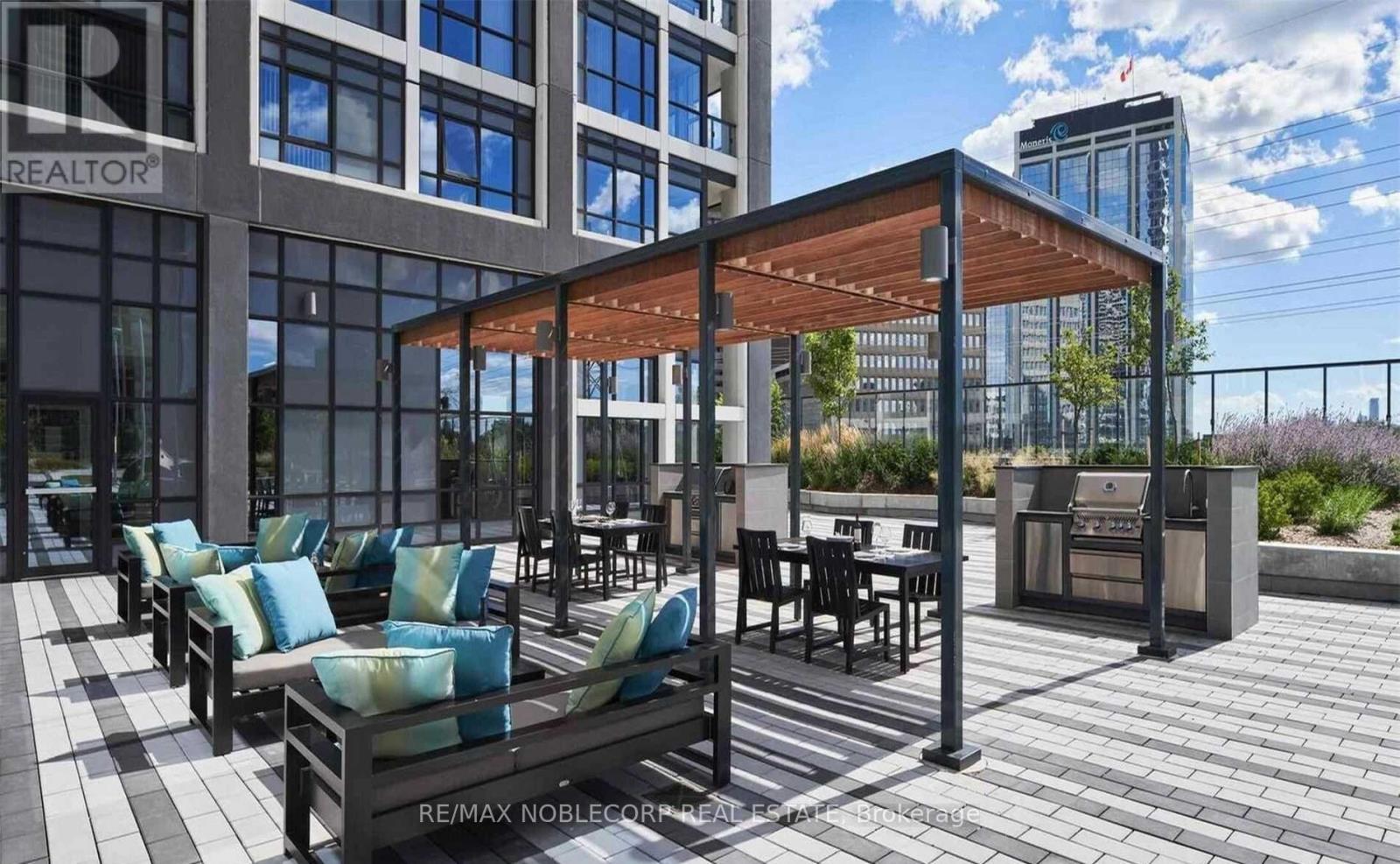 215 - 9 Mabelle Avenue, Toronto, Ontario  M9A 4X7 - Photo 13 - W12804024