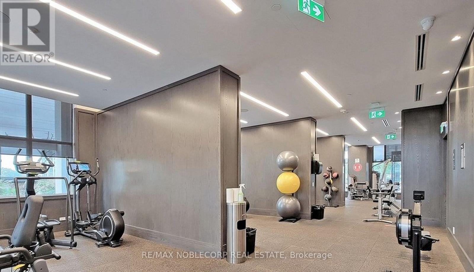 215 - 9 Mabelle Avenue, Toronto, Ontario  M9A 4X7 - Photo 15 - W12804024