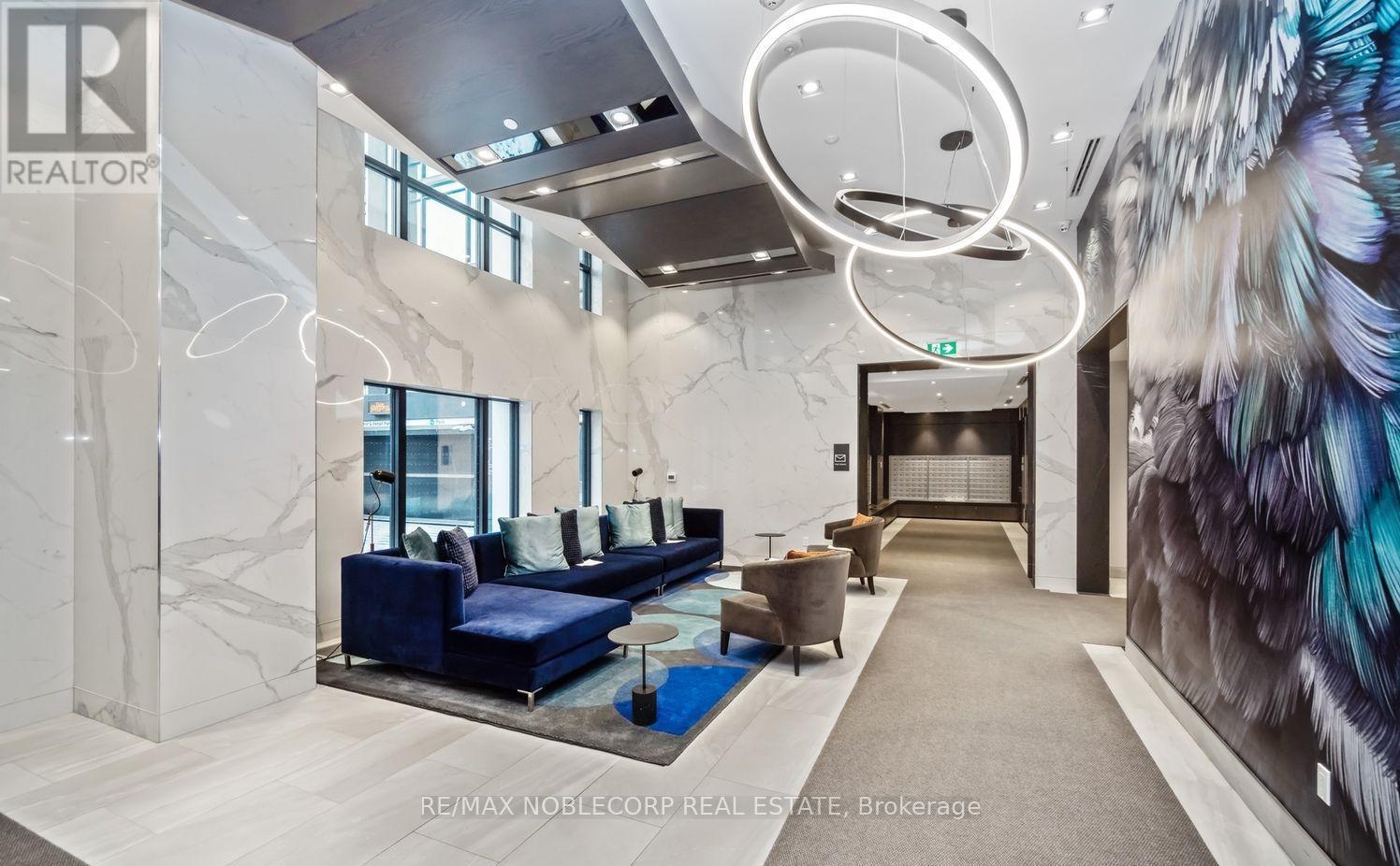 215 - 9 Mabelle Avenue, Toronto, Ontario  M9A 4X7 - Photo 5 - W12804024