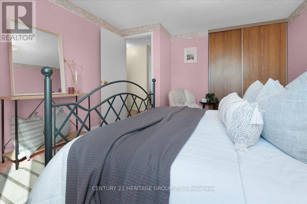 126 Garden Crescent, Hamilton, Ontario  L8V 4T4 - Photo 23 - X12803968