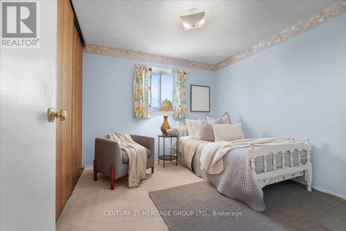 126 Garden Crescent, Hamilton, Ontario  L8V 4T4 - Photo 25 - X12803968